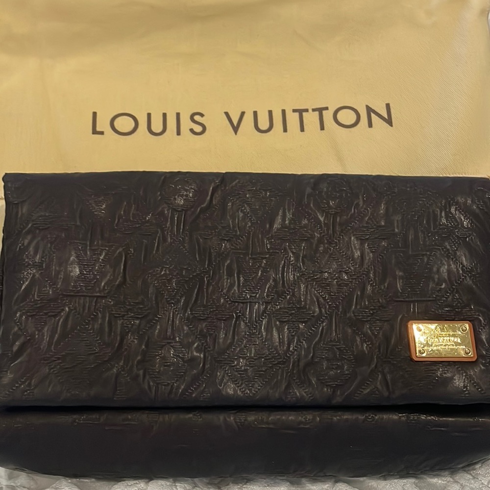 Louis Vuitton Limelight PM leather monogram clutch